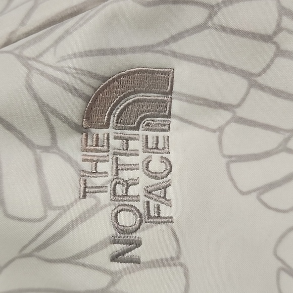 North Face Jacket - Picture 3 of 6